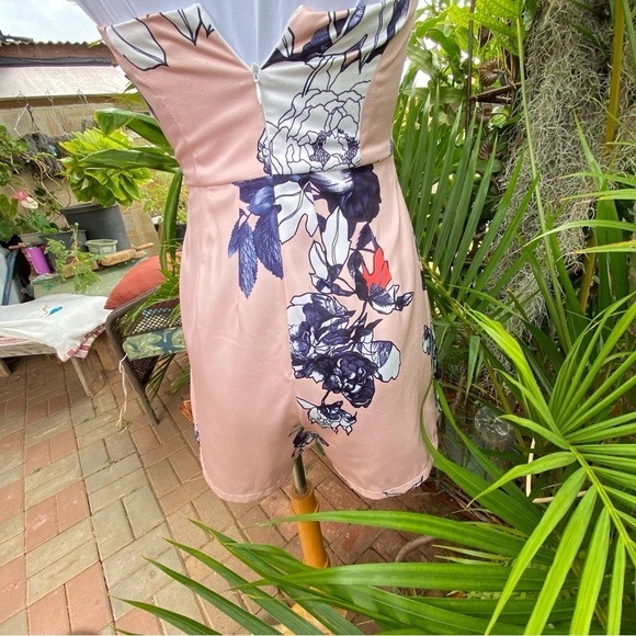 MORRIS DAY THE LABEL Stunning satiny Romper - Picture 14 of 17